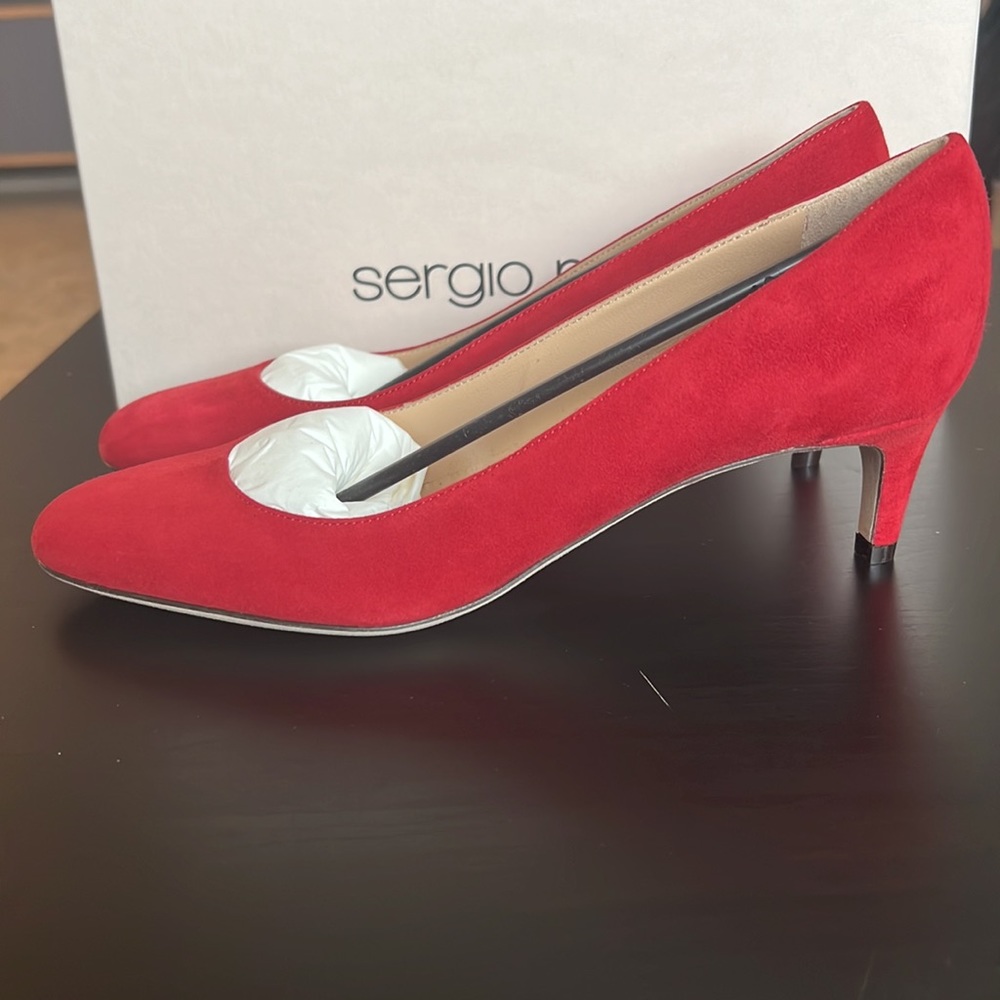 Sergio Rossi suede pumps